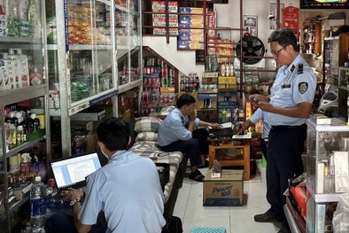 Kiên Giang: Phát hiện 280 bao thuốc lá giả mạo nhãn hiệu SAIGON SILVER