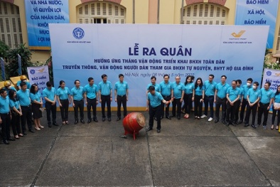 Ra quân vận động người dân tham gia BHXH tự nguyện, BHYT hộ gia đình