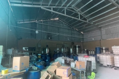 Xử lý đường dây sản xuất, mua bán nước giặt giả hiệu D-nee, Hygiene quy mô lớn tại Hà Nội