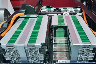 Phát triển vật liệu pin lithium mới dành cho xe điện thân thiện với môi trường