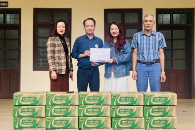 Nestlé Việt Nam tặng gần 6.000 phần quà cho các gia đình có hoàn cảnh khó khăn nhân dịp Tết Nguyên đán