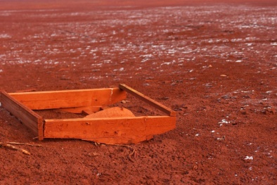 Tìm ra phương pháp sản xuất sắt từ bùn đỏ độc hại thân thiện với môi trường