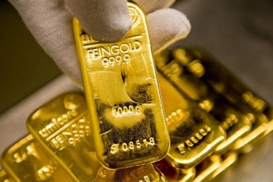 Chuyên gia cảnh báo những rủi ro khi người tiêu dùng đổ xô đi mua vàng trong ngày vía Thần Tài