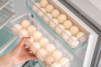 Chuyên gia khuyến cáo: Không nên bảo quản trứng ở cánh cửa tủ lạnh vì dễ nhiễm khuẩn