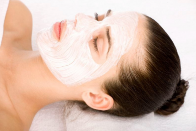 Tránh lạm dụng mặt nạ ngủ vì có thể gây hại làn da