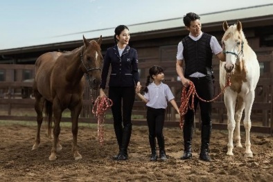 ‘Đột nhập’ Học viện cưỡi ngựa Hoàng Gia đầu tiên và duy nhất tại Việt Nam