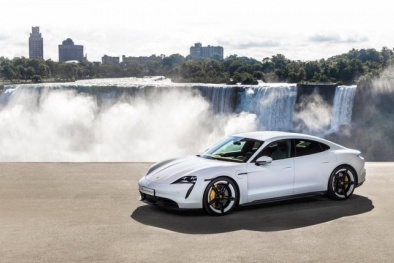 Bắc Mỹ: Triệu hồi mẫu xe điện Porsche Taycan do tiềm ẩn nguy cơ cháy pin