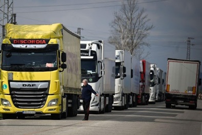 Liên minh châu Âu thông qua luật cắt giảm khí thải CO2 từ xe tải