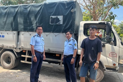 An Giang: Tạm giữ hơn 1,4 tấn đường cát có nhãn ghi không đúng nội dung