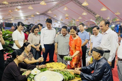 Trên 80 gian hàng giới thiệu sản phẩm OCOP, thủ công mỹ nghệ và làng nghề huyện Thanh Trì