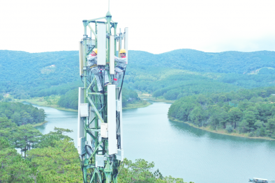 Chặng đường 35 năm- Viettel tự hào là nhân tố tích cực đóng góp cho sự phát triển của đất nước