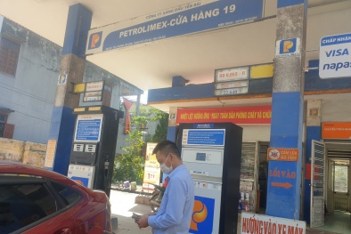 Bộ Công Thương: Việc thương nhân phân phối xăng dầu trả lại giấy phép không ảnh hưởng tới hoạt động kinh doanh xăng dầu