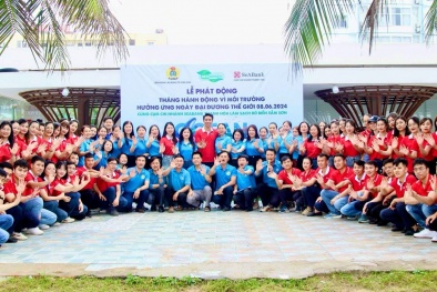 Gần 1.000 CBNV SeABank ra quân làm sạch bờ biển tại 11 tỉnh thành