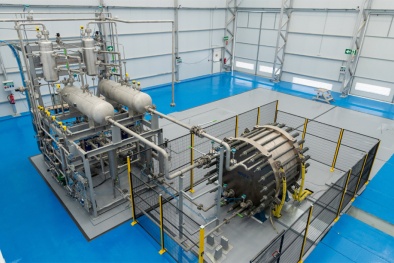 Máy điện sản xuất hydro bằng điện từ trang trại gió