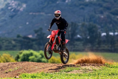 Honda triệu hồi hơn 40.000 xe mô tô địa hình CRF bị lỗi tay lái