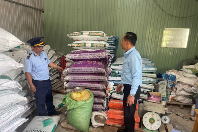 Tiền Giang: Tăng cường kiểm tra, kiểm soát chất lượng phân bón và thuốc bảo vệ thực vật