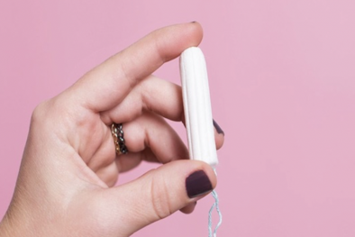 Mỹ: Băng vệ sinh phụ nữ có thể chứa kim loại độc hại như chì, asen và cadmium