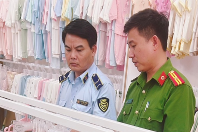 Hà Nam xử phạt 2 cơ sở bán hàng hóa cho bà mẹ và trẻ em không rõ nguồn gốc