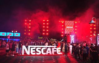 Hàng ngàn người trải nghiệm chuỗi hoạt động của NESCAFÉ 'Khơi mở thế giới của bạn'