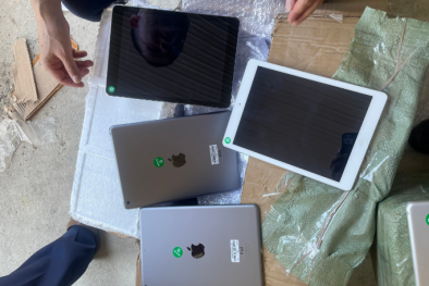 Lạng Sơn thu giữ gần 150 chiếc máy tính bảng, điện thoại iPhone nhập lậu