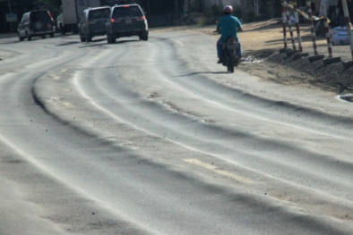 TCVN 13899:2023 về hỗn hợp nhựa - phương pháp thử vệt hằn bánh xe đã đầm nén