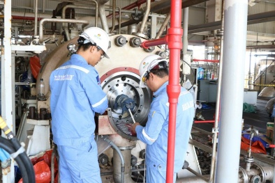 Nhà máy Đạm Cà Mau bảo dưỡng tổng thể hơn 3.100 hạng mục 