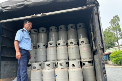 Liên tiếp tạm giữ số lượng lớn chai LPG nghi bị chiếm dụng trái phép