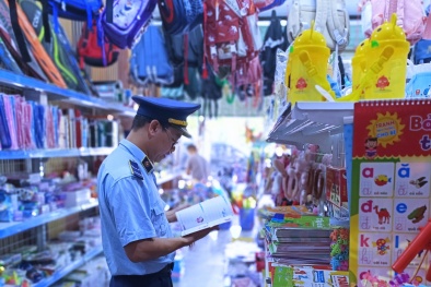 Nghệ An: Tăng cường kiểm tra mặt hàng phục vụ Tết Trung thu và năm học mới