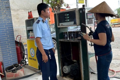 Long An: Phát hiện cơ sở sai phạm trong hoạt động kinh doanh xăng dầu