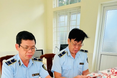 Quảng Trị liên tiếp phát hiện, tạm giữ hàng số lượng lớn bột ngọt nhập lậu từ Thái Lan