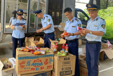 Xử phạt chủ phương tiện vận chuyển hơn 5.000 sản phẩm hàng hóa nhập lậu