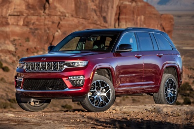 Jeep triệu hồi 12 xe Jeep Grand Cherokee L dính lỗi tại thị trường Việt