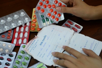 Kiểm soát chặt chẽ giá thuốc cứu chữa người bị thương sau mưa bão