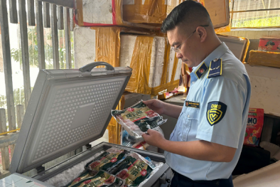 Lai Châu liên tiếp phát hiện nhiều thực phẩm không rõ nguồn gốc xuất xứ