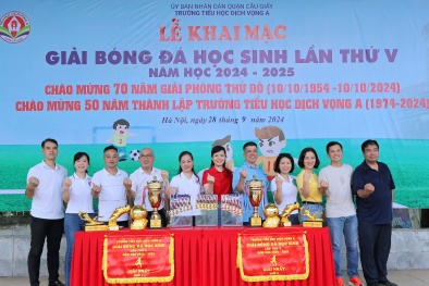 Giải bóng đá học sinh trường Tiểu học Dịch Vọng A lần thứ V