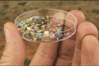 Phát triển nhựa PVC bền hơn thông qua liên kết hóa học, chấm dứt mối đe dọa từ vi nhựa 