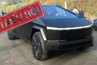 Tesla triệu hồi 27.000 chiếc Cybertruck do lỗi camera lùi