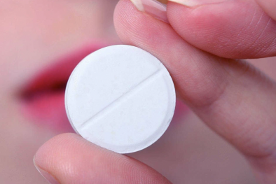 Cấp cứu khẩn cấp người phụ nữ khi tự uống thuốc phá thai tại nhà