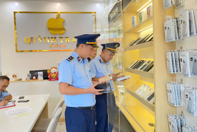 Lạng Sơn: Xử phạt 3 hộ kinh doanh phụ kiện điện thoại giả mạo qua mạng xã hội