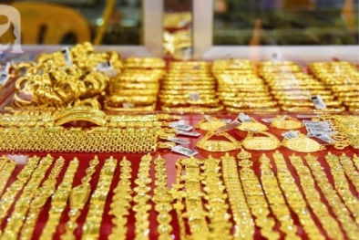 Quảng Ngãi: Xử phạt hộ kinh doanh ngoại tệ trái phép, buôn bán hàng giả mạo nhãn hiệu