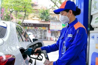 Ngày mai giá xăng dầu tăng hay giảm?