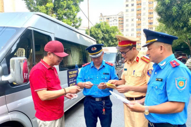 Hà Nội tăng cường thanh, kiểm tra xe hợp đồng đưa đón học sinh