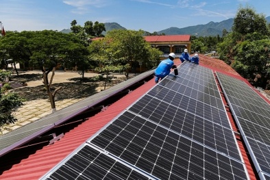 Nghiên cứu mới về pin mặt trời trên mái nhà góp phần giảm mức độ ô nhiễm không khí