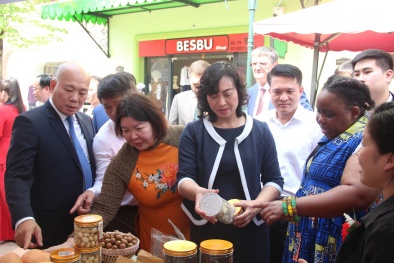 Triển lãm các sản phẩm OCOP xuất khẩu- đưa sản phẩm Việt  lên “chuyến tàu tốc hành” ra thế giới