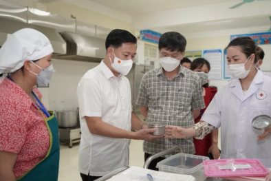Hà Nội kiểm soát chặt truy xuất nguồn gốc thực phẩm tại các bếp ăn trường học