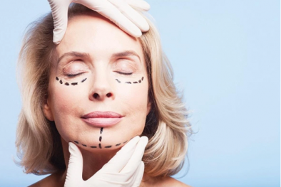 Các biến chứng khó lường khi làm đẹp ở tuổi 'xế chiều'