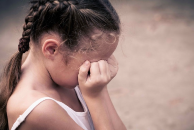 Phát hiện hóa chất sử dụng rộng rãi trong các loại hương liệu rẻ tiền, hàng giả gây dậy thì sớm 