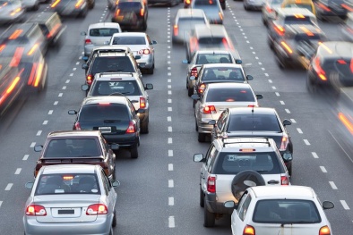 Mỹ siết chặt tiêu chuẩn mức tiêu thụ nhiên liệu ô tô