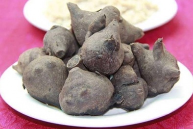 Chất độc aconitin có trong củ ấu tàu khiến người đàn ông tổn thương cơ tim