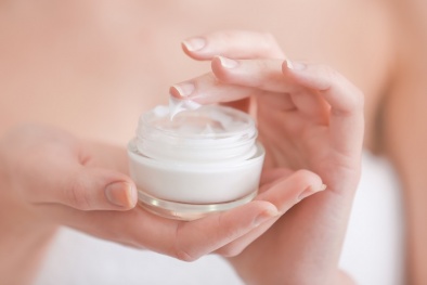 Sản phẩm mỹ phẩm của Công ty Nguyễn Quách tiếp tục bị yêu cầu thu hồi